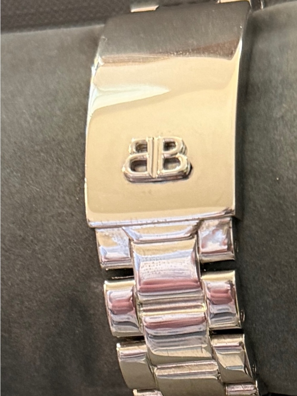 Balenciaga Silver Polished Metal Bracelet/Cuff Band Size Small - Picture 5 of 5